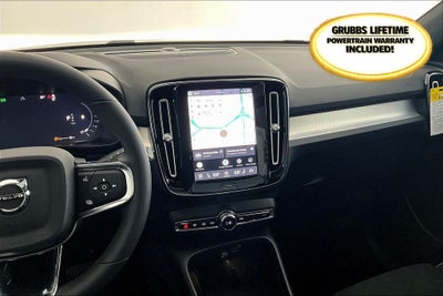 2026 Volvo XC40 B5 Ultra Black Edition