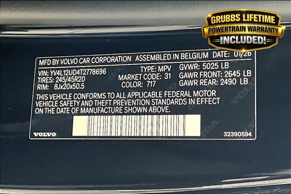 2026 Volvo XC40 B5 Ultra Black Edition