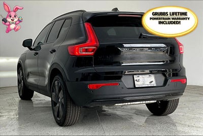 2026 Volvo XC40 B5 Ultra Black Edition
