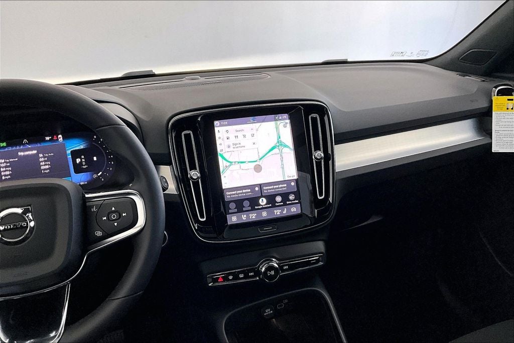 2026 Volvo XC40 B5 Ultra Black Edition