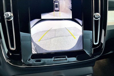 2026 Volvo XC40 B5 Ultra Black Edition