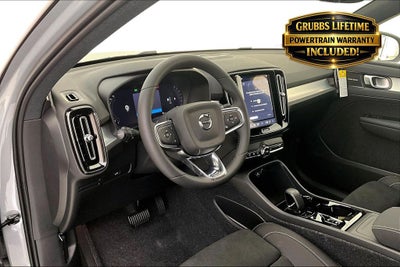 2026 Volvo XC40 B5 Ultra Black Edition