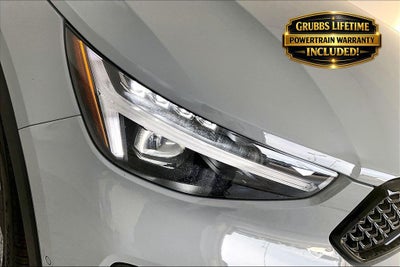 2026 Volvo XC40 B5 Ultra Black Edition