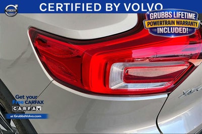 2023 Volvo XC40 B5 Plus Bright Theme