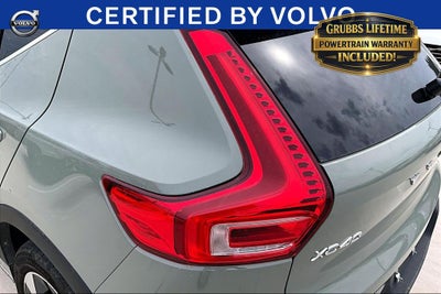 2025 Volvo XC40 B5 Plus Bright Theme
