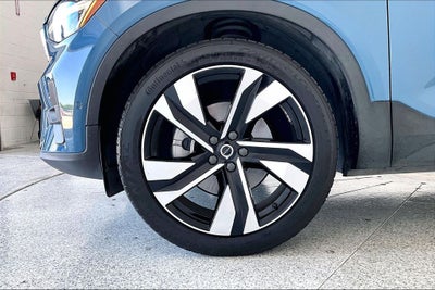 2023 Volvo XC40 Ultimate