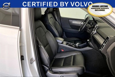 2024 Volvo XC40 Ultimate