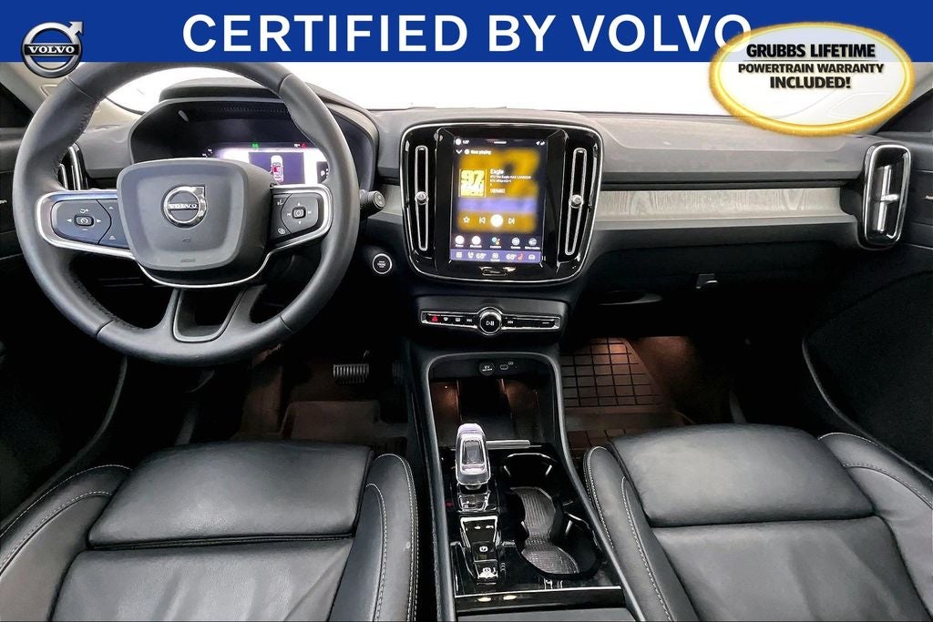 2024 Volvo XC40 Ultimate