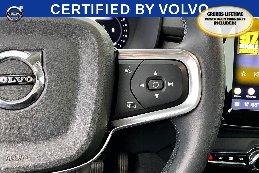 2024 Volvo XC40 Ultimate