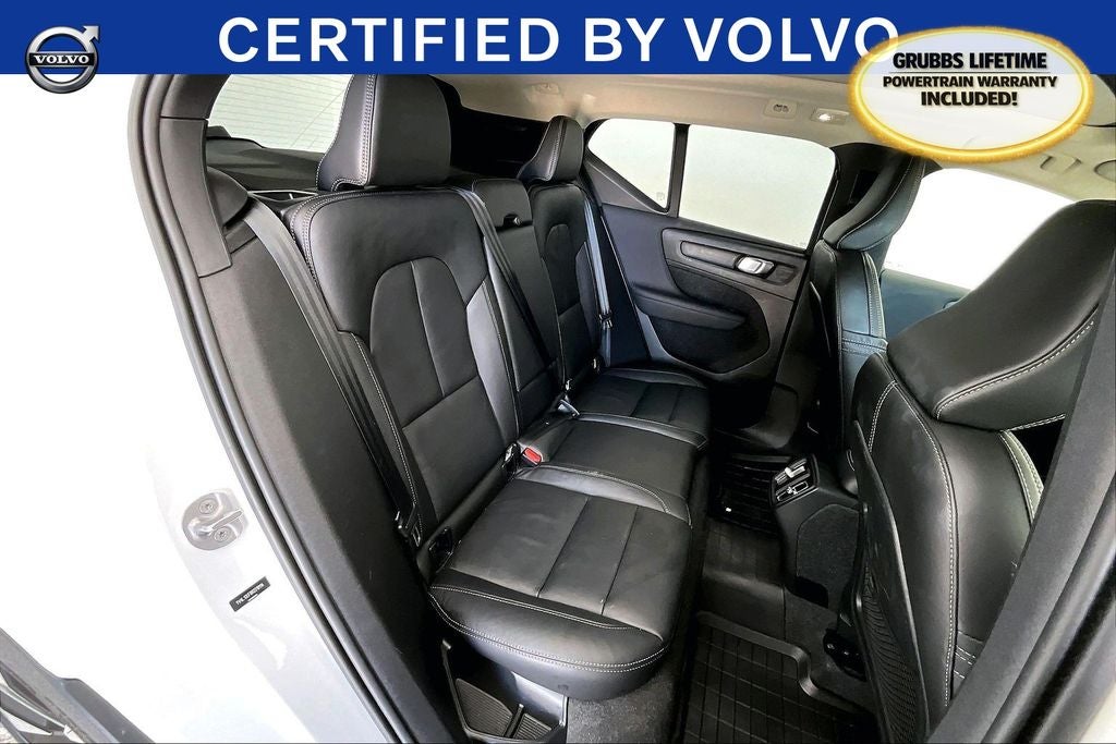 2024 Volvo XC40 Ultimate