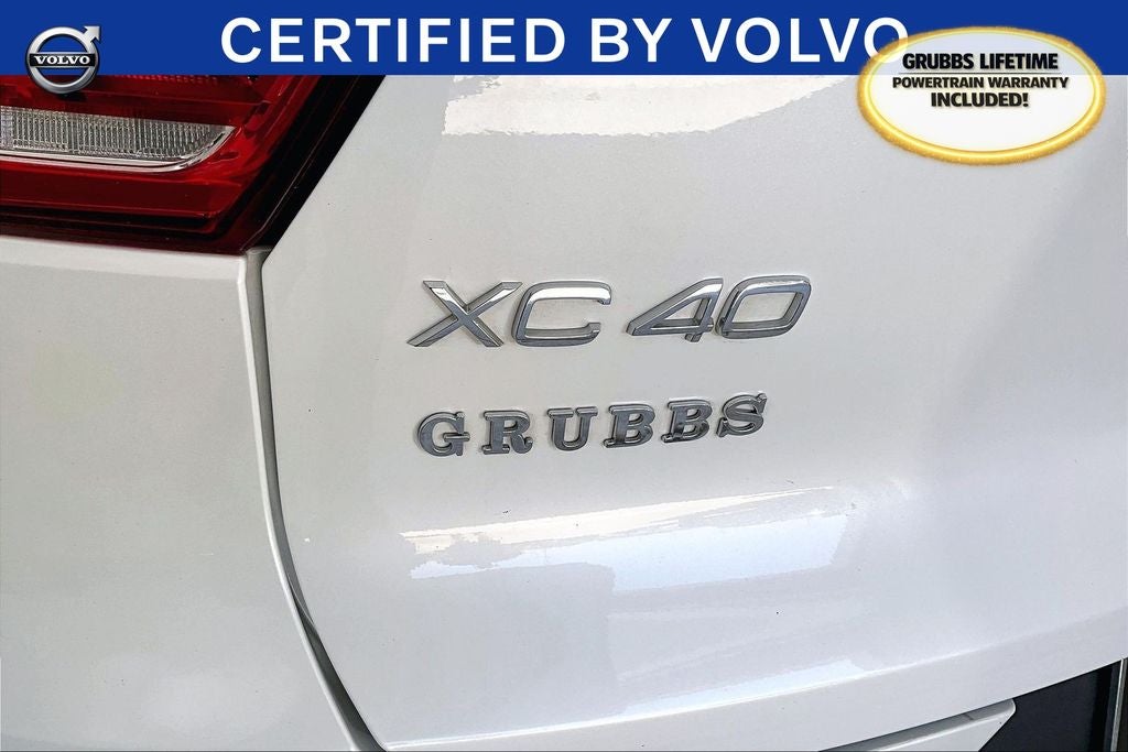 2024 Volvo XC40 Ultimate