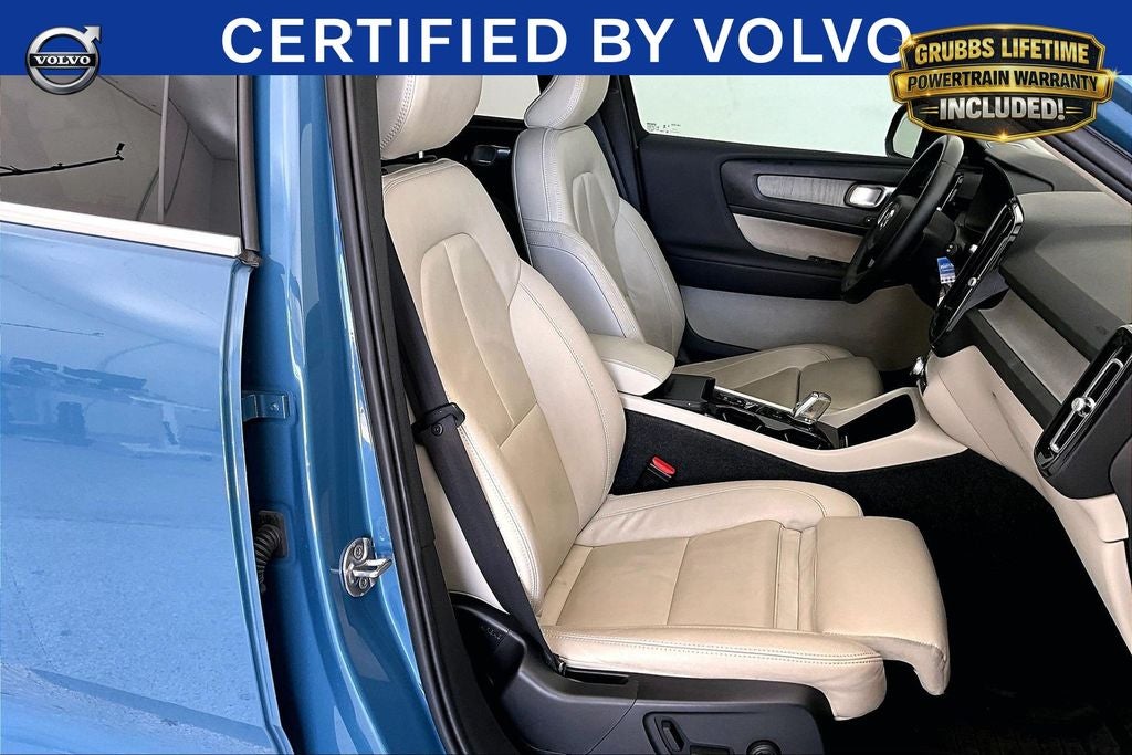 2023 Volvo XC40 Ultimate