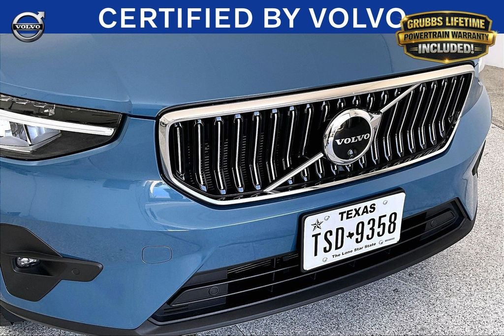 2023 Volvo XC40 Ultimate