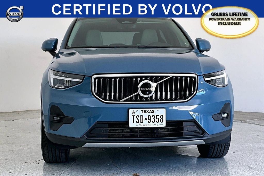 2023 Volvo XC40 Ultimate