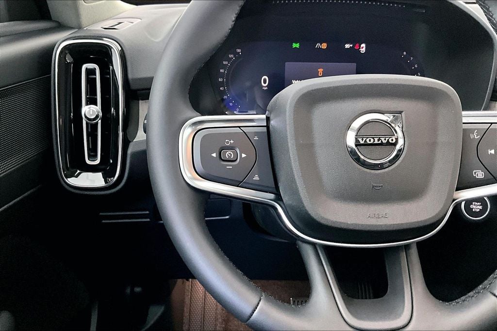 2026 Volvo XC40 B5 Core