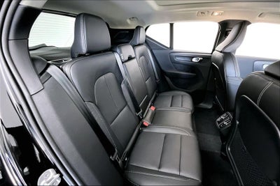 2026 Volvo XC40 B5 Core