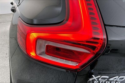 2026 Volvo XC40 B5 Core