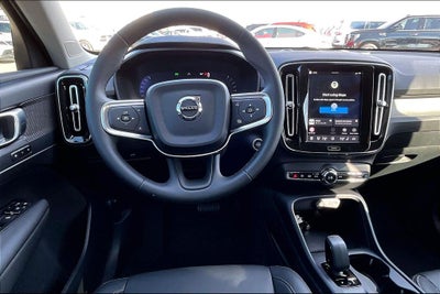 2026 Volvo XC40 B5 Core