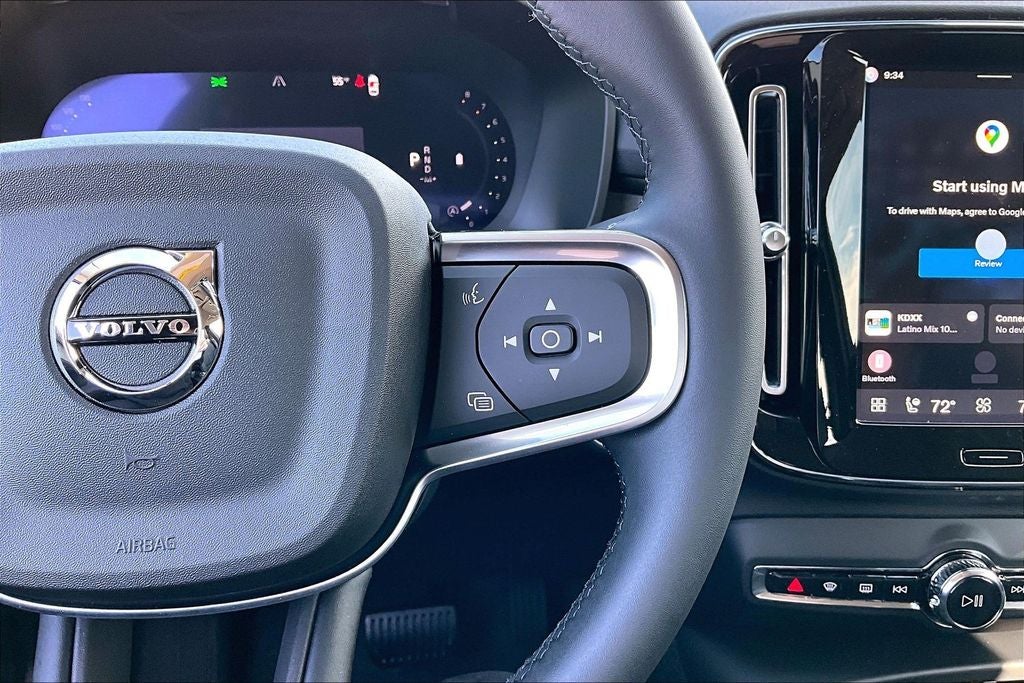 2026 Volvo XC40 B5 Core