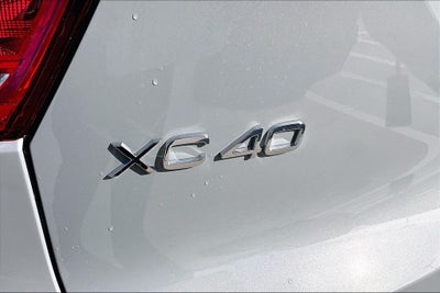 2026 Volvo XC40 B5 Core