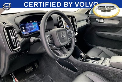 2025 Volvo XC40 B5 Core