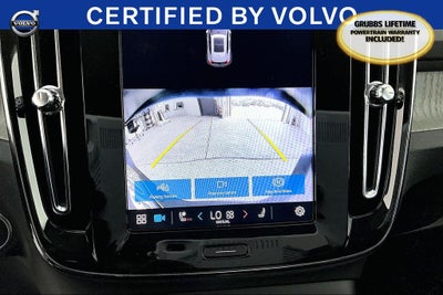 2025 Volvo XC40 B5 Core