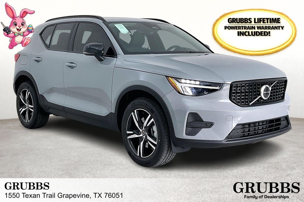 2026 Volvo XC40 B5 Core