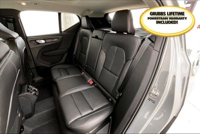 2026 Volvo XC40 B5 Core