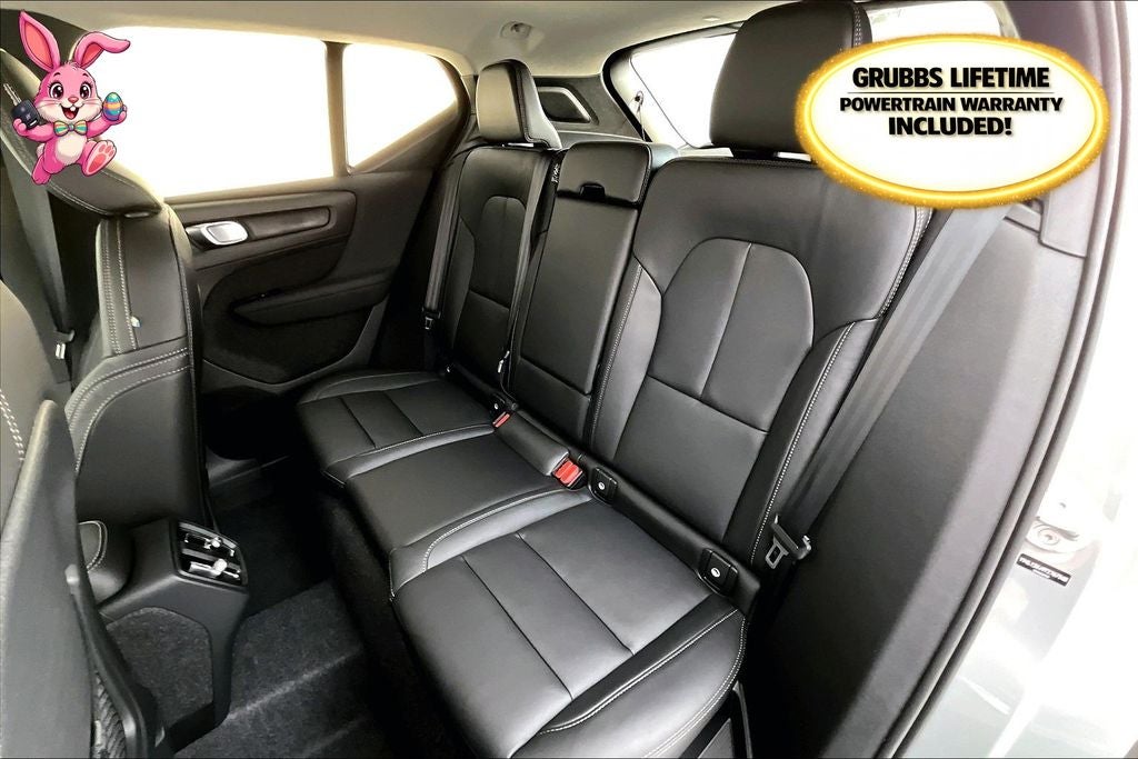 2026 Volvo XC40 B5 Core