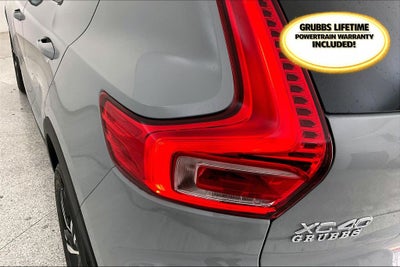 2026 Volvo XC40 B5 Core