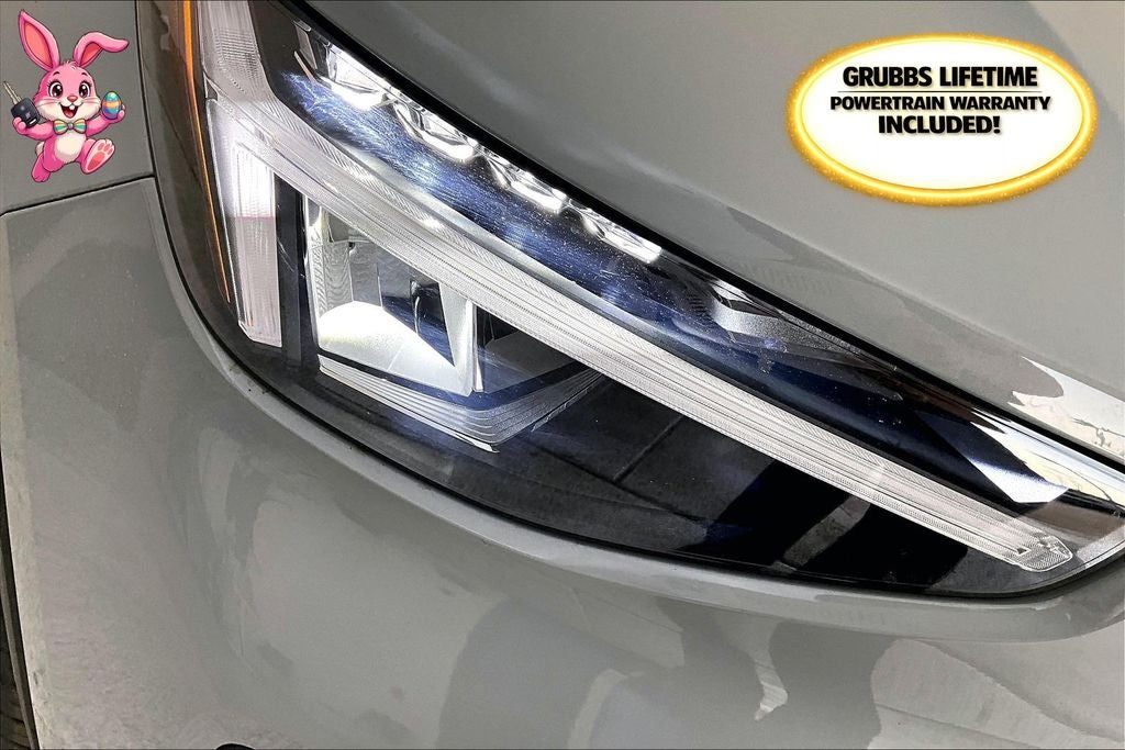 2026 Volvo XC40 B5 Core