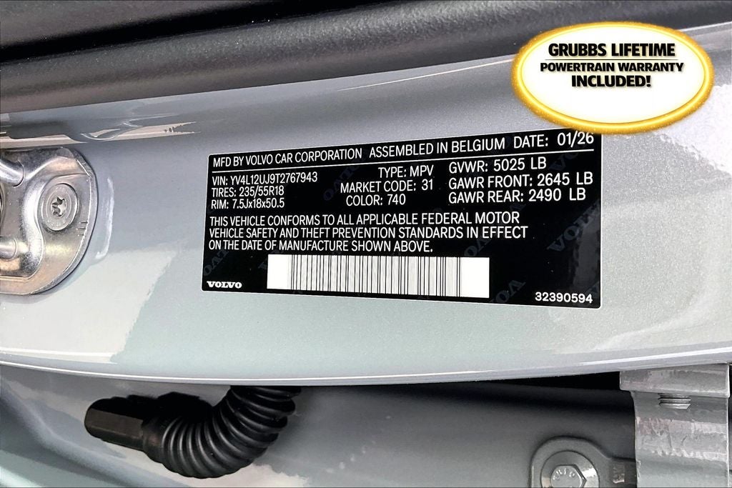 2026 Volvo XC40 B5 Core