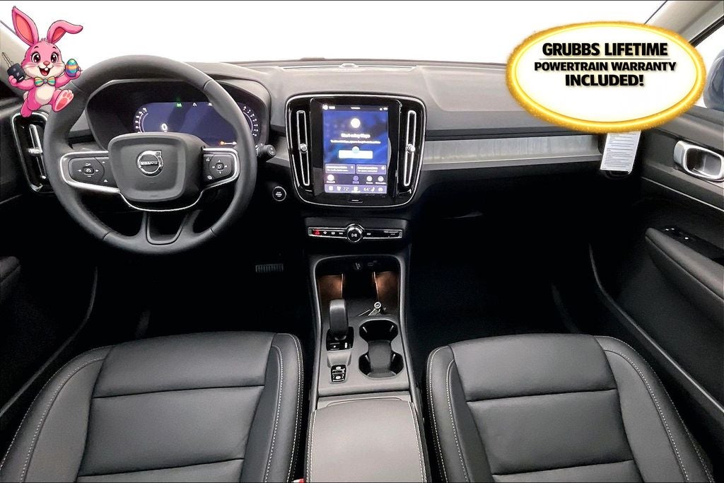 2026 Volvo XC40 B5 Core