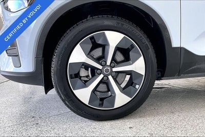 2024 Volvo XC40 B5 Core Bright Theme