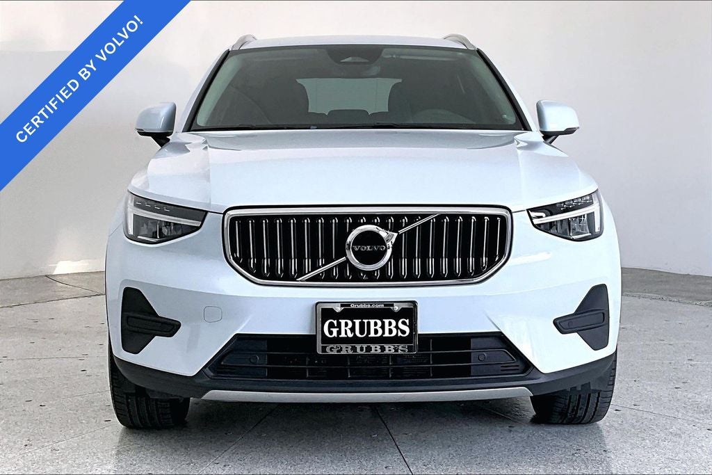 2024 Volvo XC40 B5 Core Bright Theme