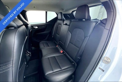 2024 Volvo XC40 B5 Core Bright Theme