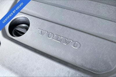 2024 Volvo XC40 B5 Core Bright Theme