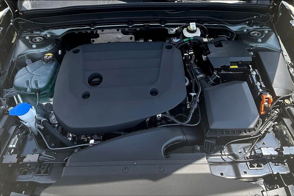 2026 Volvo XC40 B5 Core