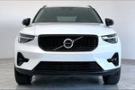 2024 Volvo XC40 B5 Plus Dark Theme