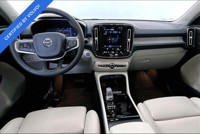 2024 Volvo XC40 B5 Plus Dark Theme