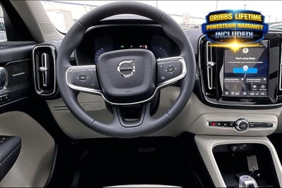 2026 Volvo XC40 B5 Ultra