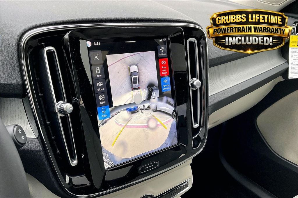 2026 Volvo XC40 B5 Ultra