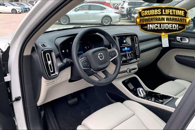 2026 Volvo XC40 B5 Ultra