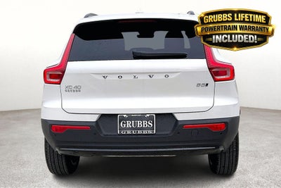 2026 Volvo XC40 B5 Ultra