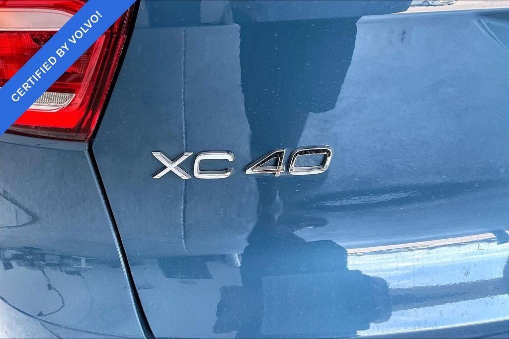 2024 Volvo XC40 Ultimate