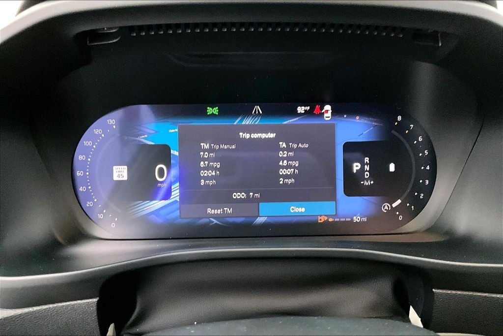 2026 Volvo XC40 B5 Ultra