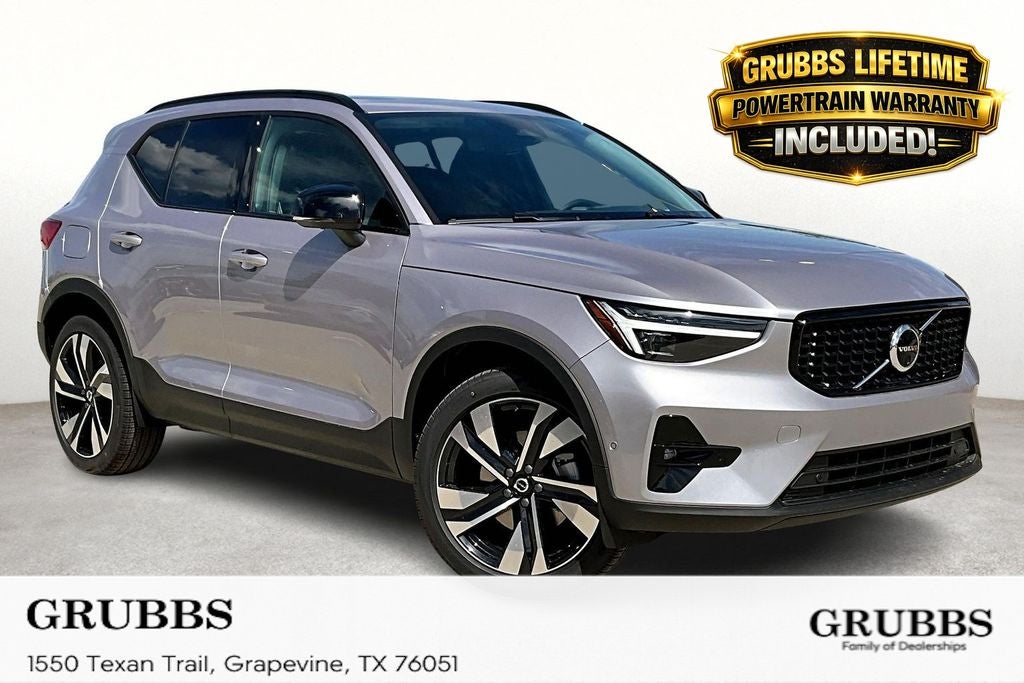 2026 Volvo XC40 B5 Ultra
