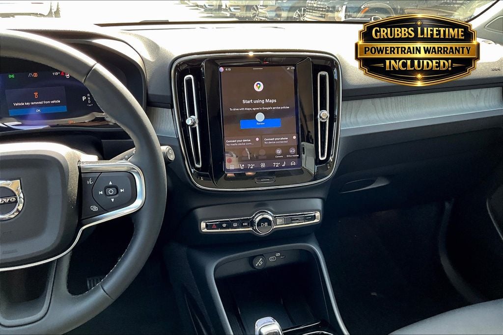 2026 Volvo XC40 B5 Ultra