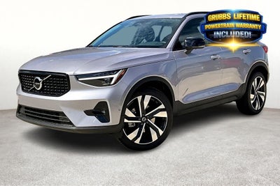 2026 Volvo XC40 B5 Ultra