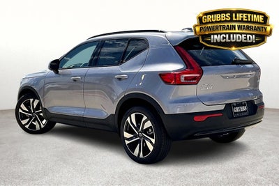2026 Volvo XC40 B5 Ultra